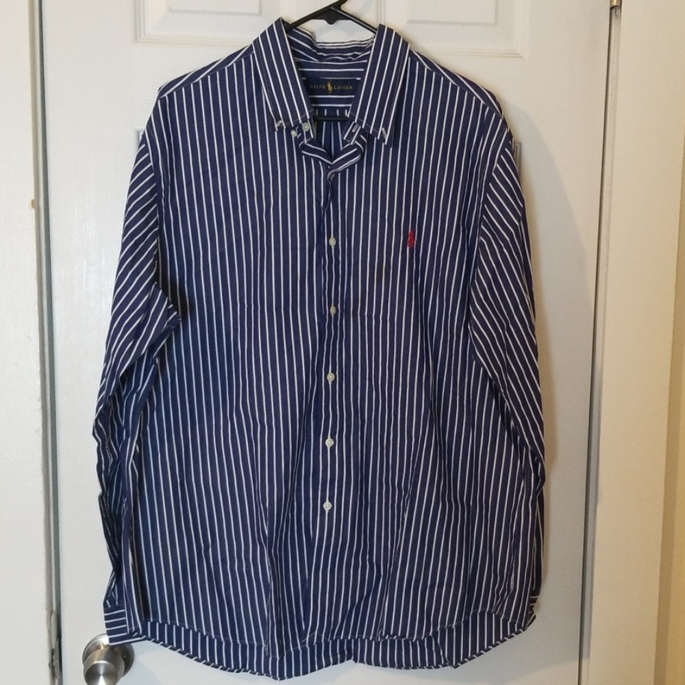 Ralph  Lauren size extra lathe botton down